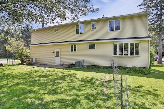265 Miller Rd, Amherst, NY 14068 - rear view of property featuring a yard