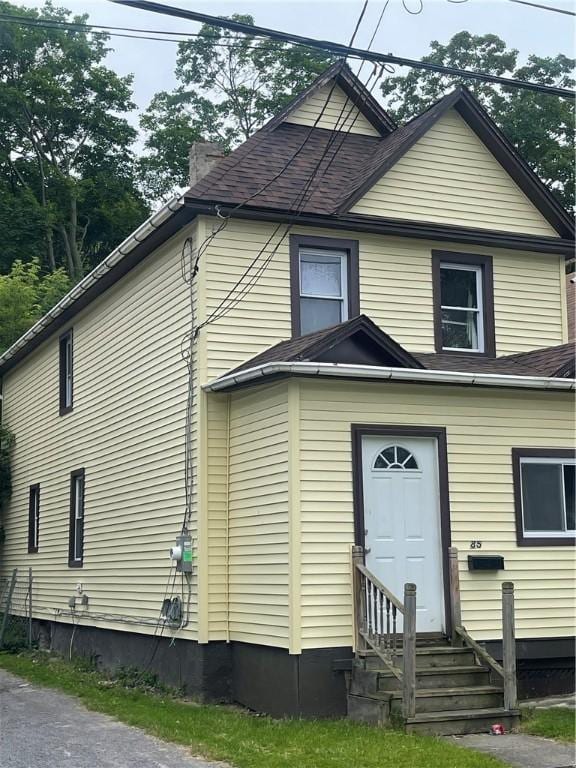 85 Eiffel Pl, Rochester, NY 14621 - view of front facade with entry steps