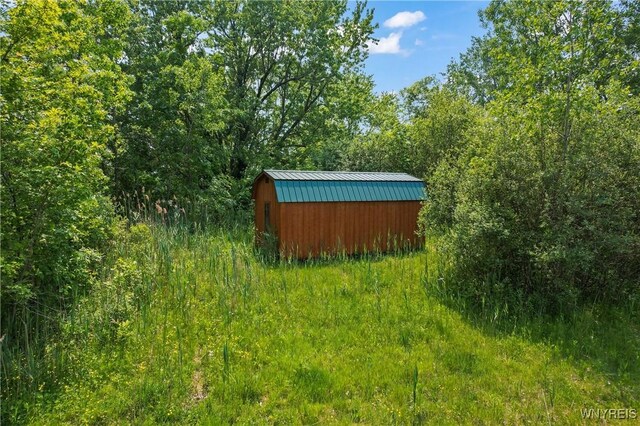 8660 Wolcott Rd, Clarence, NY 14032 - photo 5