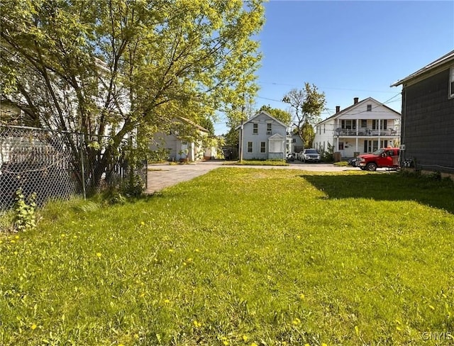 711 Stevens St, Utica, NY 13502 - view of green lawn