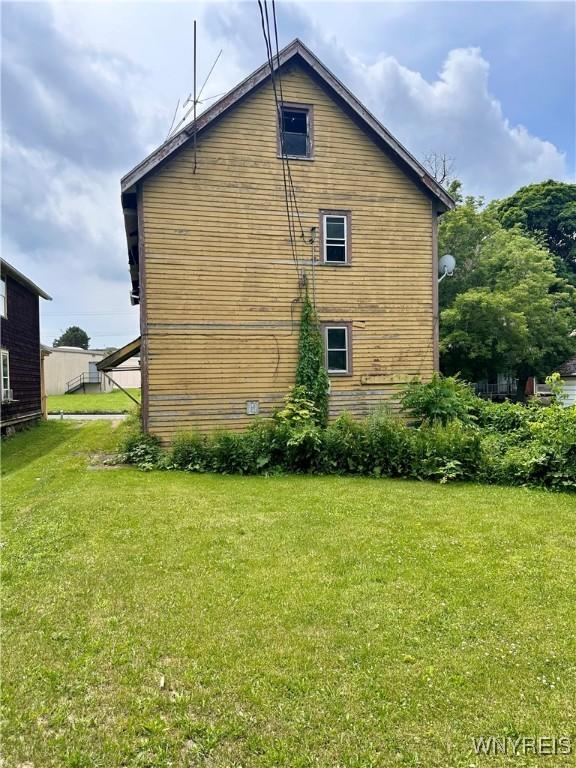 640 Elmwood Ave, Niagara Falls, NY 14301 - photo 23