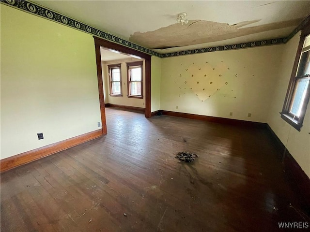 640 Elmwood Ave, Niagara Falls, NY 14301 - photo 3