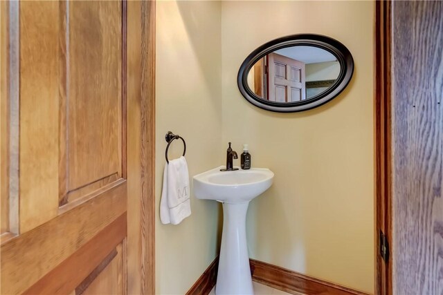 38 E Ave, Murray, NY 14470 - view of bathroom