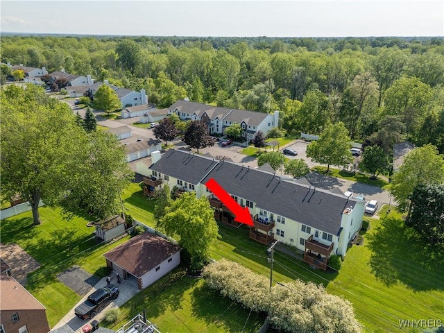 27 Olde Stone Ln, Lancaster, NY 14086
