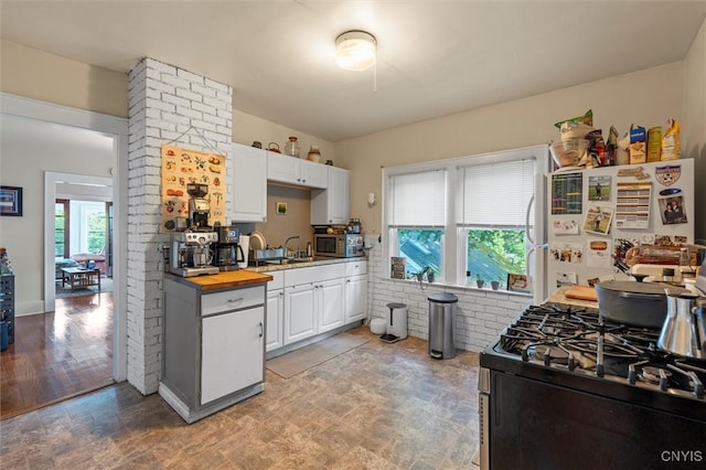 315 Wolcott Ave, Syracuse, NY 13207 - photo 16