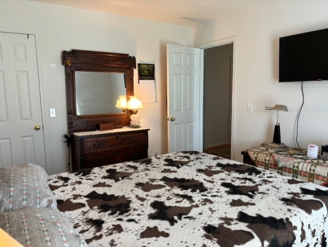 783 Whistlers Cove Ln, Greece, NY 14612 - view of bedroom