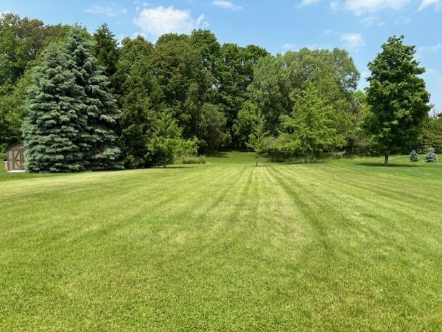 783 Whistlers Cove Ln, Greece, NY 14612 - view of grassy yard