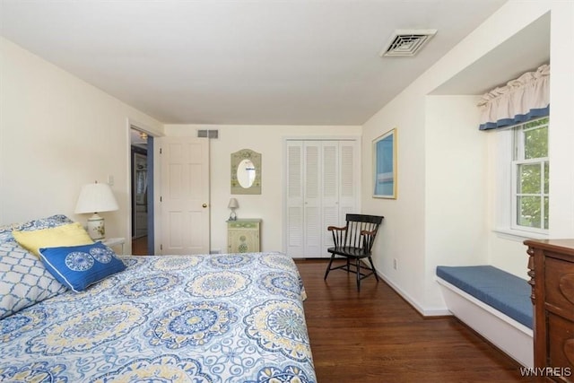 117 Halwill Dr, Amherst, NY 14226 - bedroom featuring wood finished floors and a closet