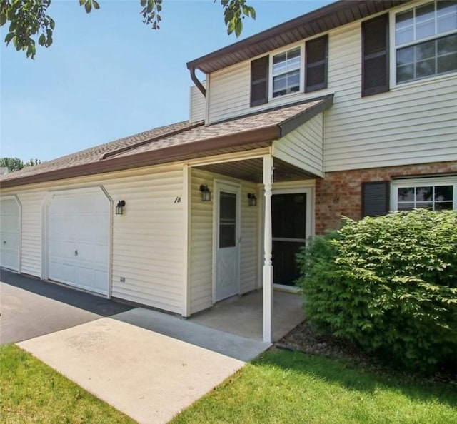 1A Salmon Run, Parma, NY 14468 - townhome / multi-family property with brick siding