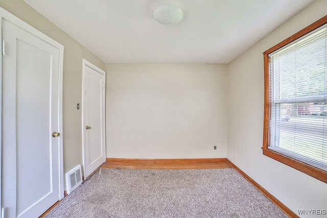 331 S Shore Blvd, Lackawanna, NY 14218 - unfurnished room featuring carpet flooring and baseboards