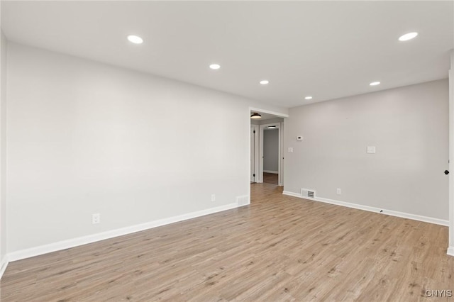 331 Darlington Rd, Syracuse, NY 13208 - spare room with light wood-type flooring and recessed lighting