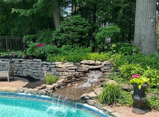 7974 Oak Brook Cir, Pittsford, NY 14534 - view of pool
