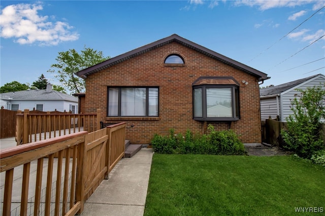 774 Loretta St, Tonawanda-Town, NY 14150 - view of front of property with brick siding