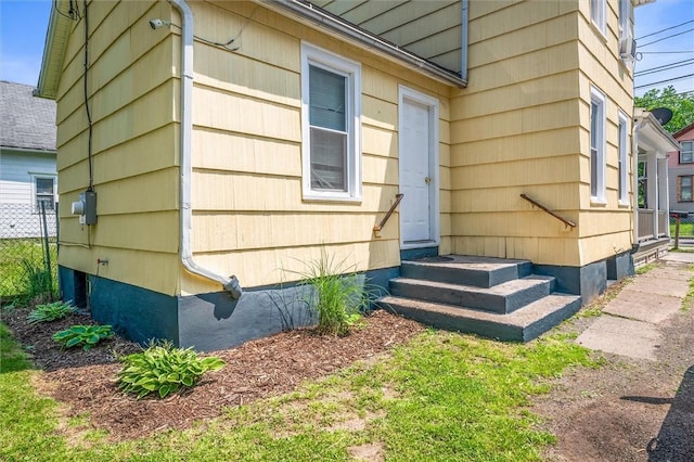 128 Clifford Ave, Rochester, NY 14621 - entrance to property