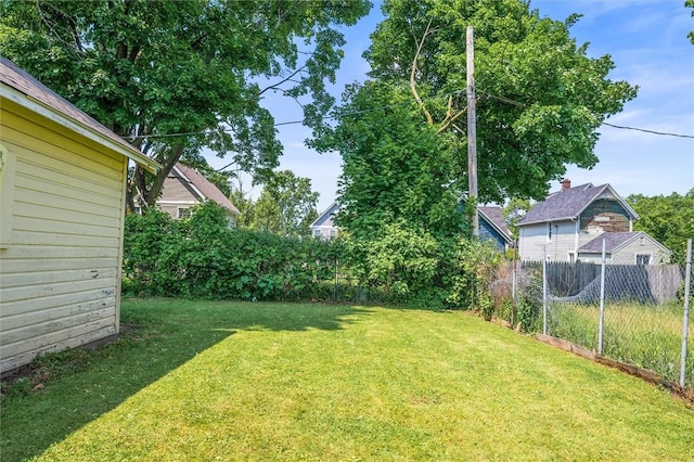 128 Clifford Ave, Rochester, NY 14621 - view of yard