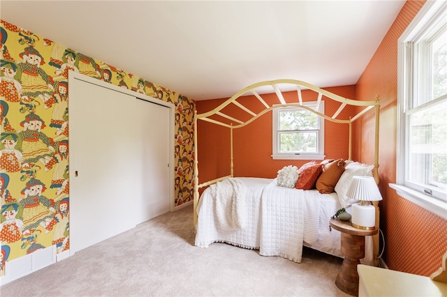16 Aquarius Ln, Greece, NY 14612 - bedroom featuring carpet