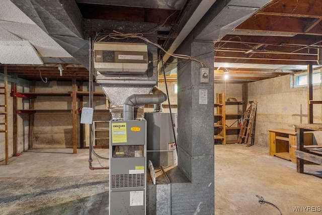 446 77th St, Niagara Falls, NY 14304 - below grade area featuring water heater