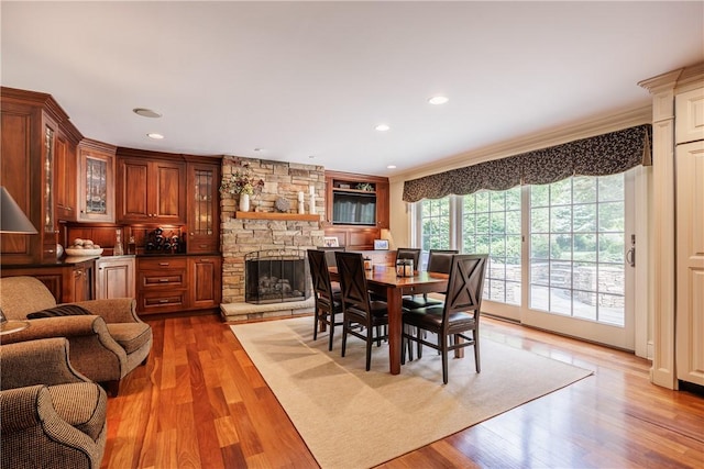 14 Creekside Ln, Pittsford, NY 14618