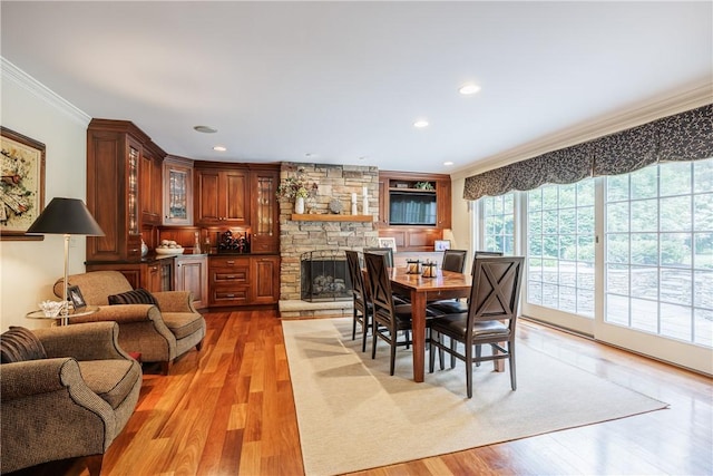 14 Creekside Ln, Pittsford, NY 14618