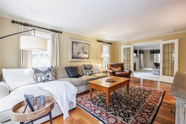 14 Creekside Ln, Pittsford, NY 14618