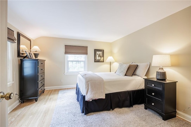 14 Creekside Ln, Pittsford, NY 14618
