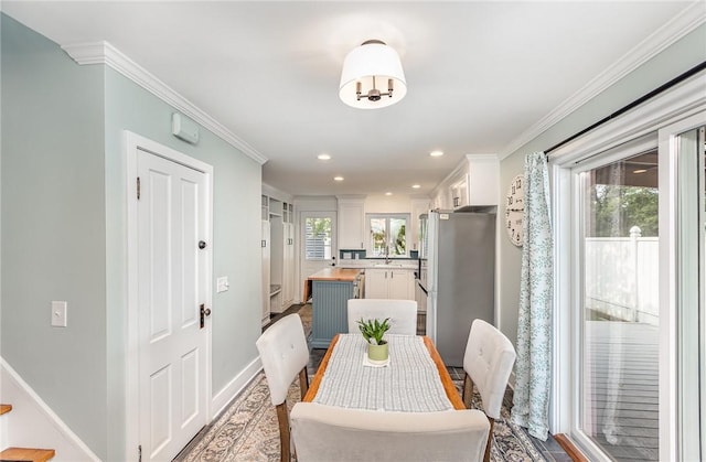 351 Jefferson Ave, Perinton, NY 14450 - dining area featuring ornamental molding and recessed lighting