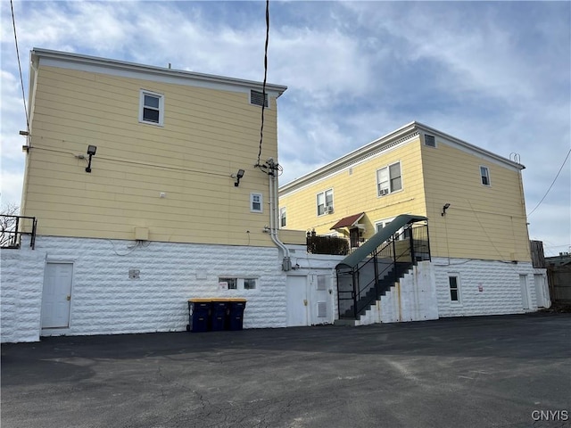 19 Genesee Ct Unit 19, Utica, NY 13502