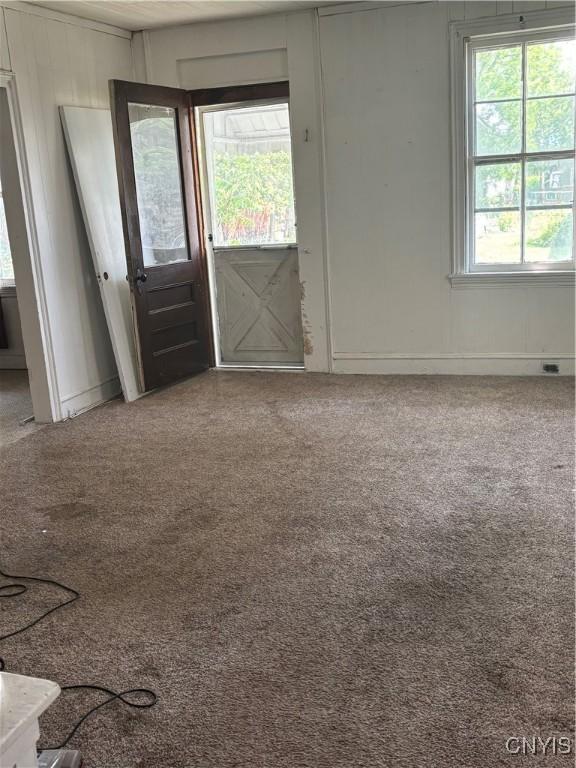 7 Baker St, Johnstown, NY 12095 - view of carpeted foyer