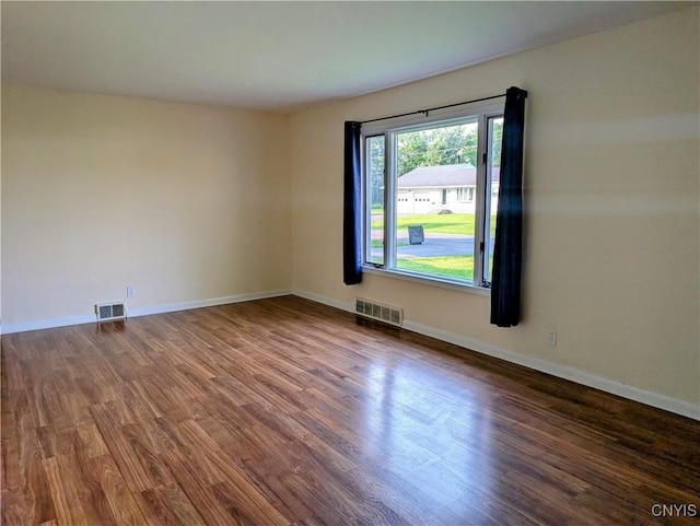 6 Cotty Dr, Dewitt, NY 13057 - spare room featuring wood finished floors