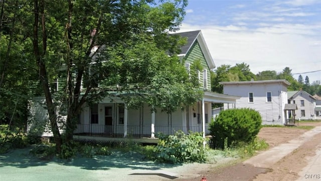 129 N Main St, Manheim, NY 13329 - view of front of home with a porch