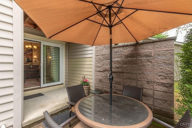 5810 Nobleton Cir, Onondaga, NY 13078 - view of patio with outdoor dining space