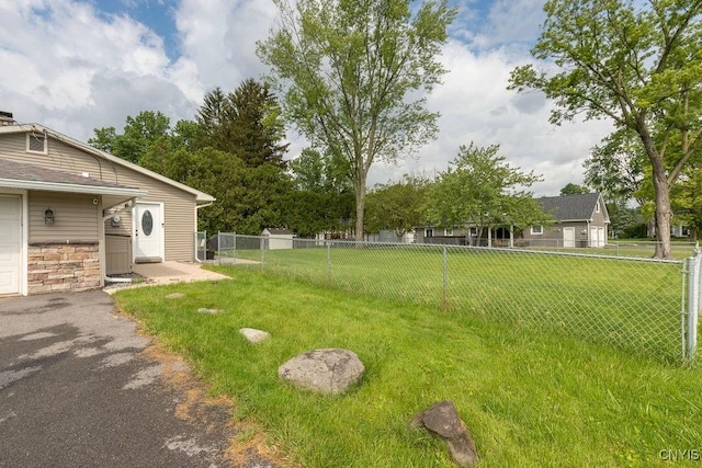 13 Berrywood Rd, Clay, NY 13090 - view of yard