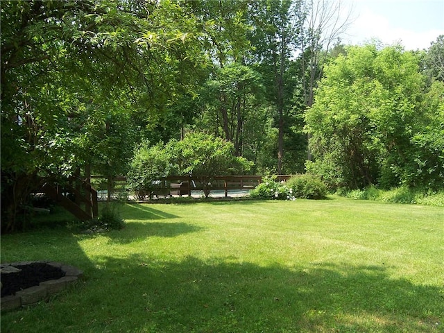 1324 New Seabury Ln, Victor, NY 14564 - view of yard featuring a pool