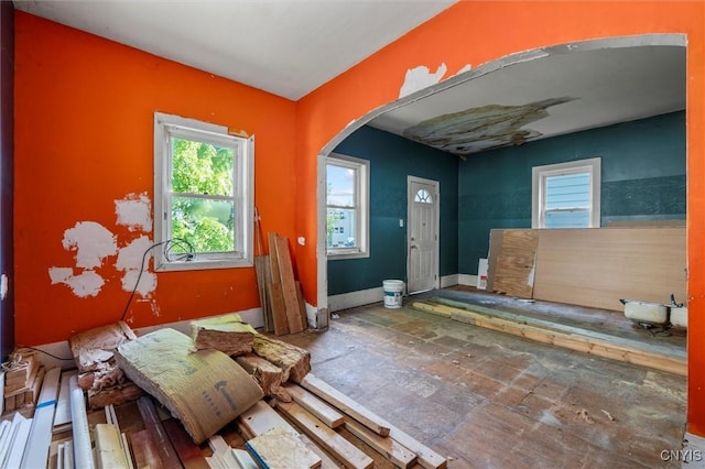 207 Boyden St, Syracuse, NY 13203 - entrance foyer featuring arched walkways and stone finish floors
