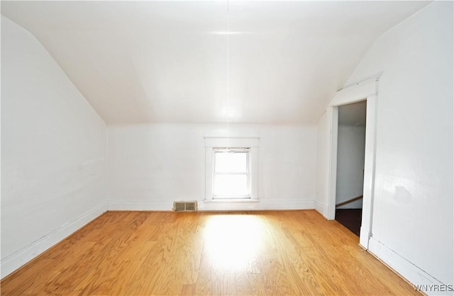 377 Pine Ridge Rd, Cheektowaga, NY 14225 - bonus room with vaulted ceiling and light wood finished floors