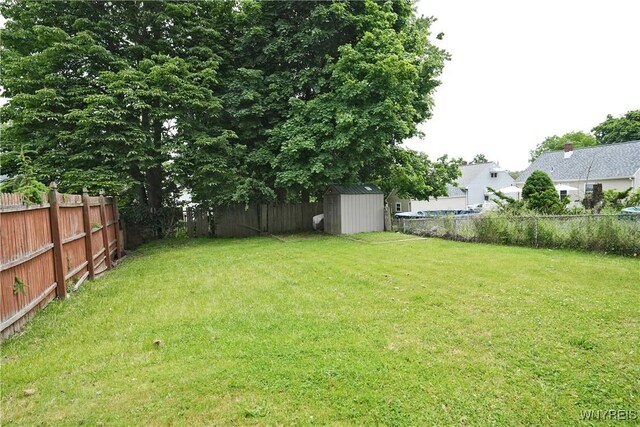 377 Pine Ridge Rd, Cheektowaga, NY 14225 - fenced backyard with a shed