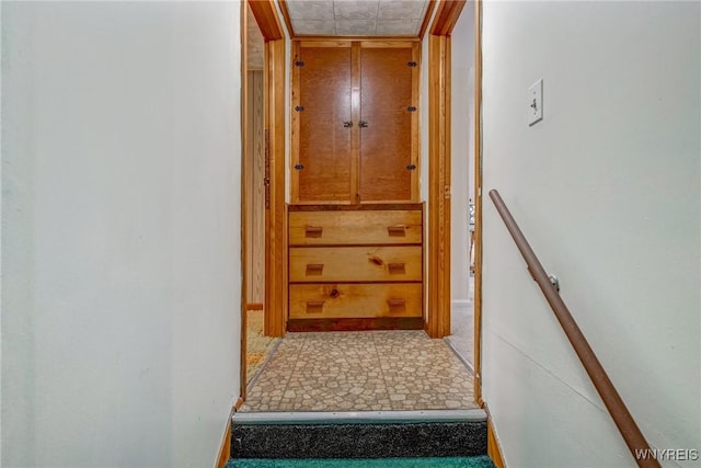 45 Eckhert St, Buffalo, NY 14207 - view of hallway