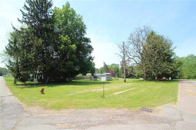 136 Knapp St, Albion, NY 14411 - view of property's community featuring a lawn