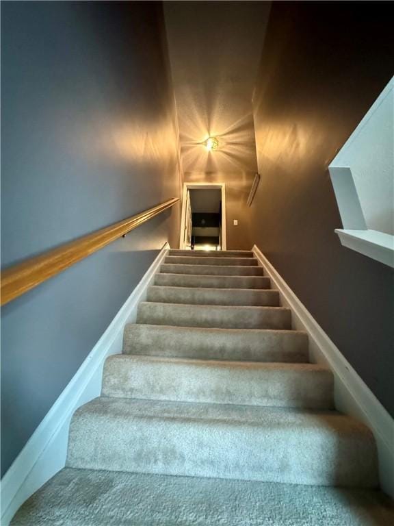 1056 Fawn Wood Dr, Webster, NY 14580 - photo 31