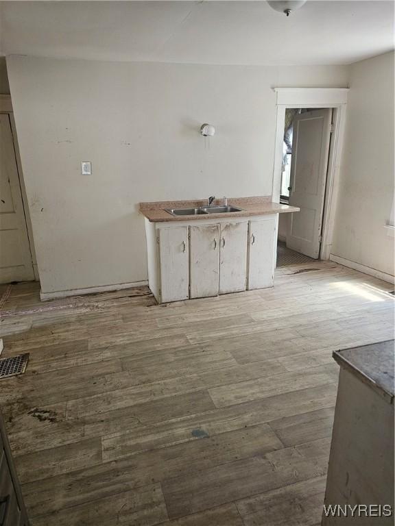 167 E St, Buffalo, NY 14207 - photo 21