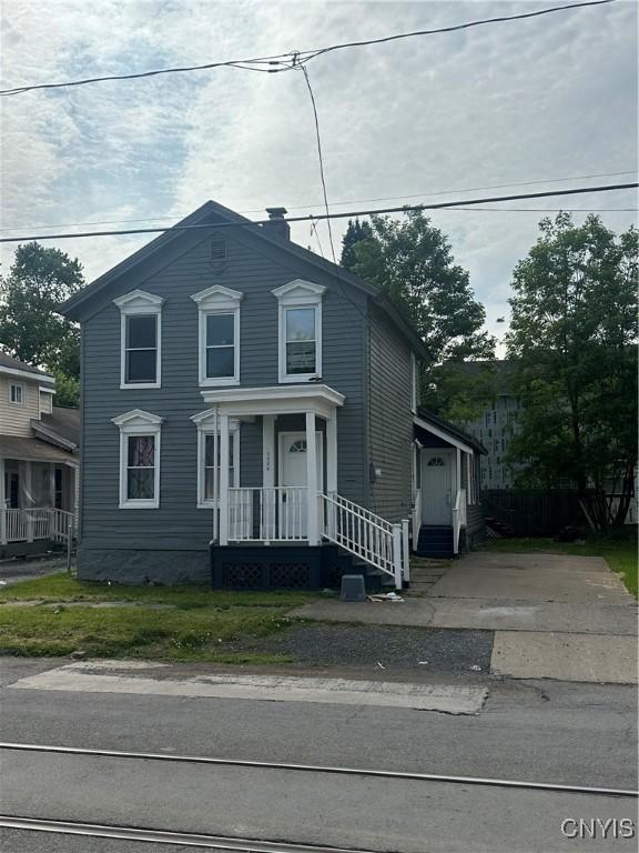 1124 Schuyler St, Utica, NY 13502 - photo 1