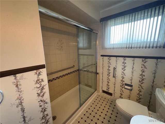 66 Fairlane Ave, Tonawanda-Town, NY 14150 - full bath featuring a stall shower and toilet