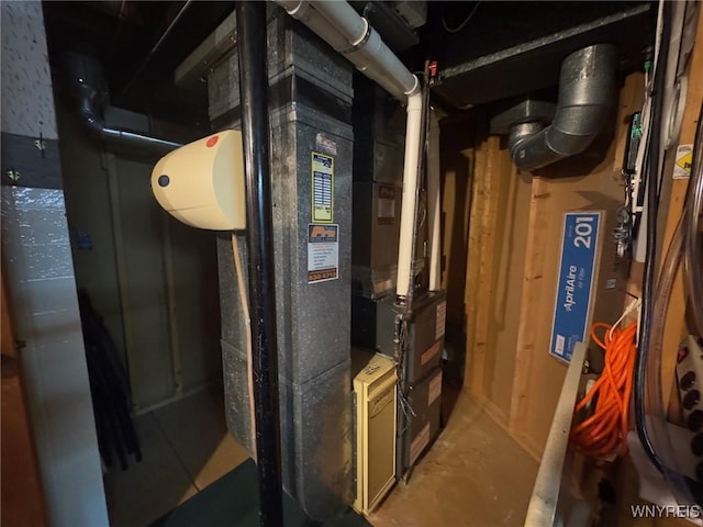 66 Fairlane Ave, Tonawanda-Town, NY 14150 - view of utility room