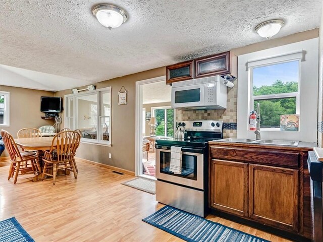 7686 Cardinal Rd, Wolcott, NY 14590 - photo 20