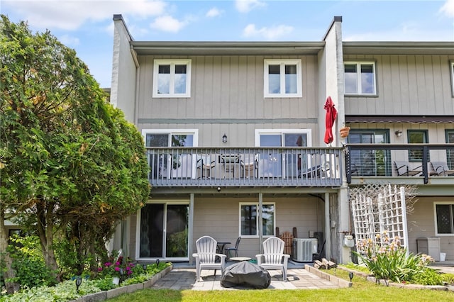 3 Harbour Ln, South Bristol, NY 14424 - back of property with a patio area and a balcony