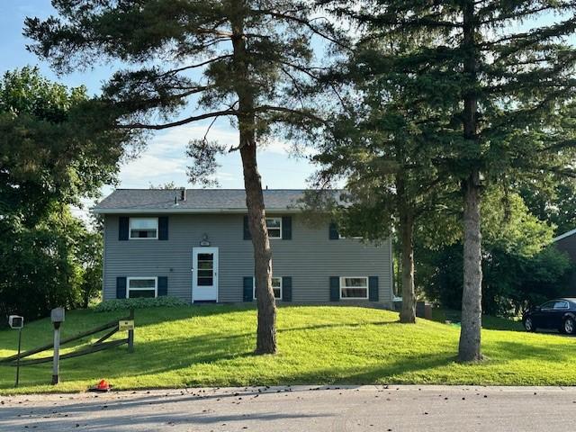 41 Wallman Dr, Henrietta, NY 14467 - view of front of property featuring a front lawn