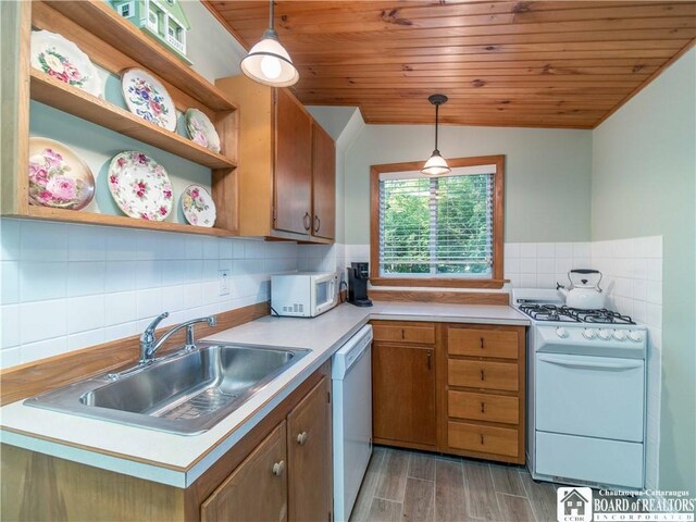 83 Pratt Ave, Chautauqua, NY 14722 - photo 23