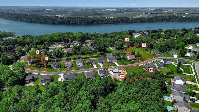 4267 Wolf Run Dr, Lewiston, NY 14092