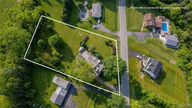 810 Franklin St, Skaneateles, NY 13152 - aerial view of property and surrounding area featuring property parcel outlined
