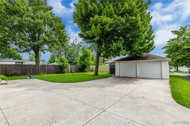 799 Beach Rd, Cheektowaga, NY 14225 - view of detached garage